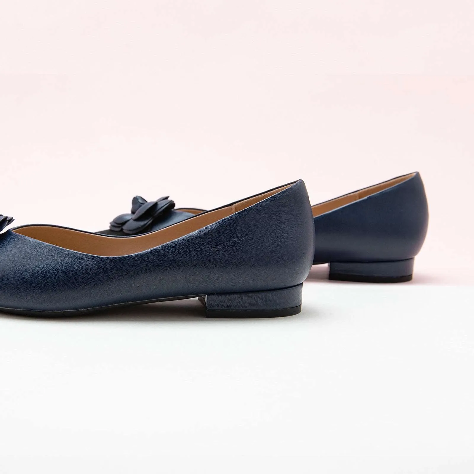 Camellia Flats (Aida) Navy