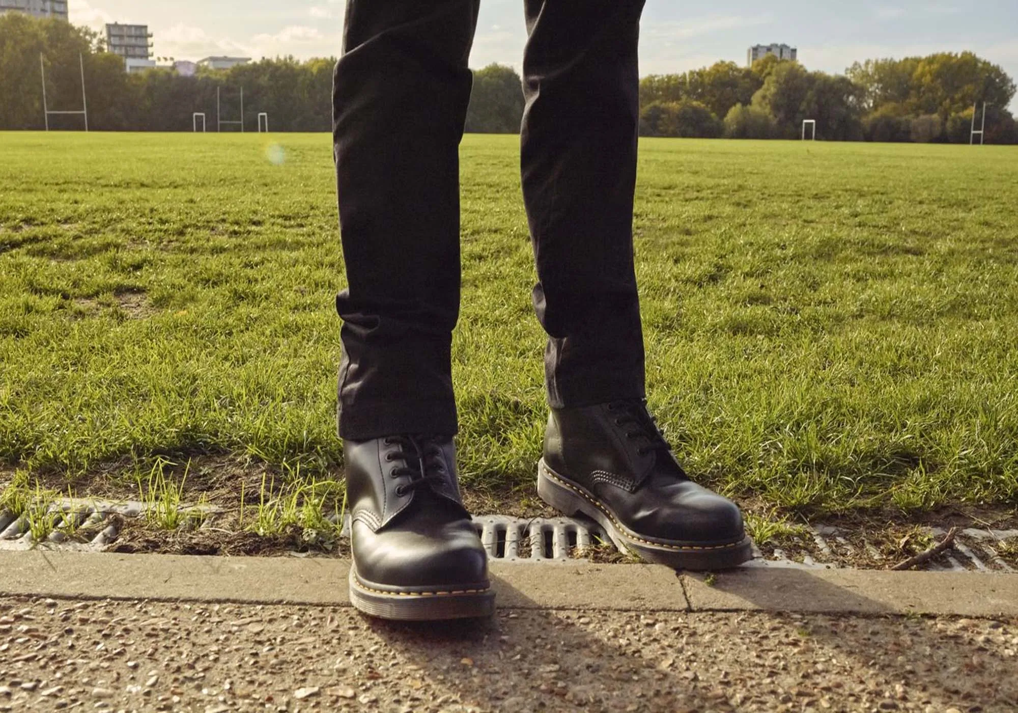 Dr Martens 1460 Black Smooth Unisex Leather Lace Up Fashion Boots