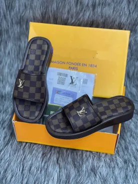 New season LV patterned slippers