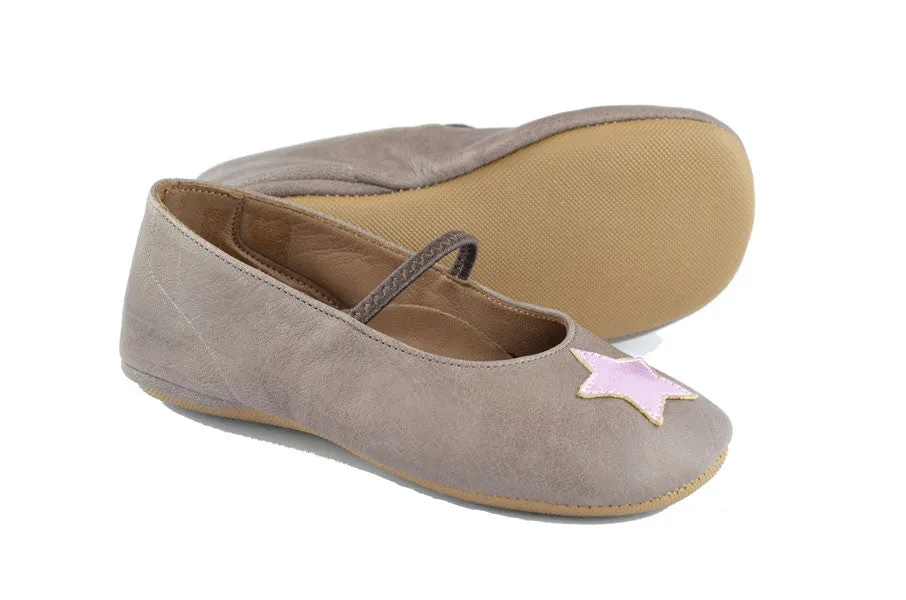 PèPè Girls Taupe Indoor Shoe with Shiny Rose Star