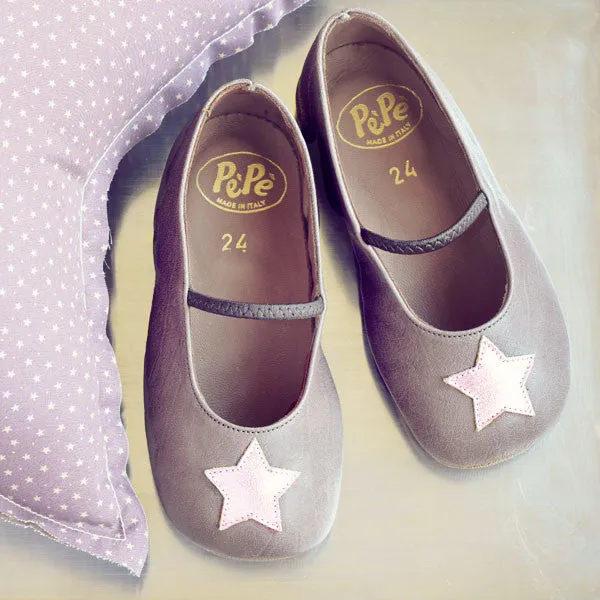 PèPè Girls Taupe Indoor Shoe with Shiny Rose Star