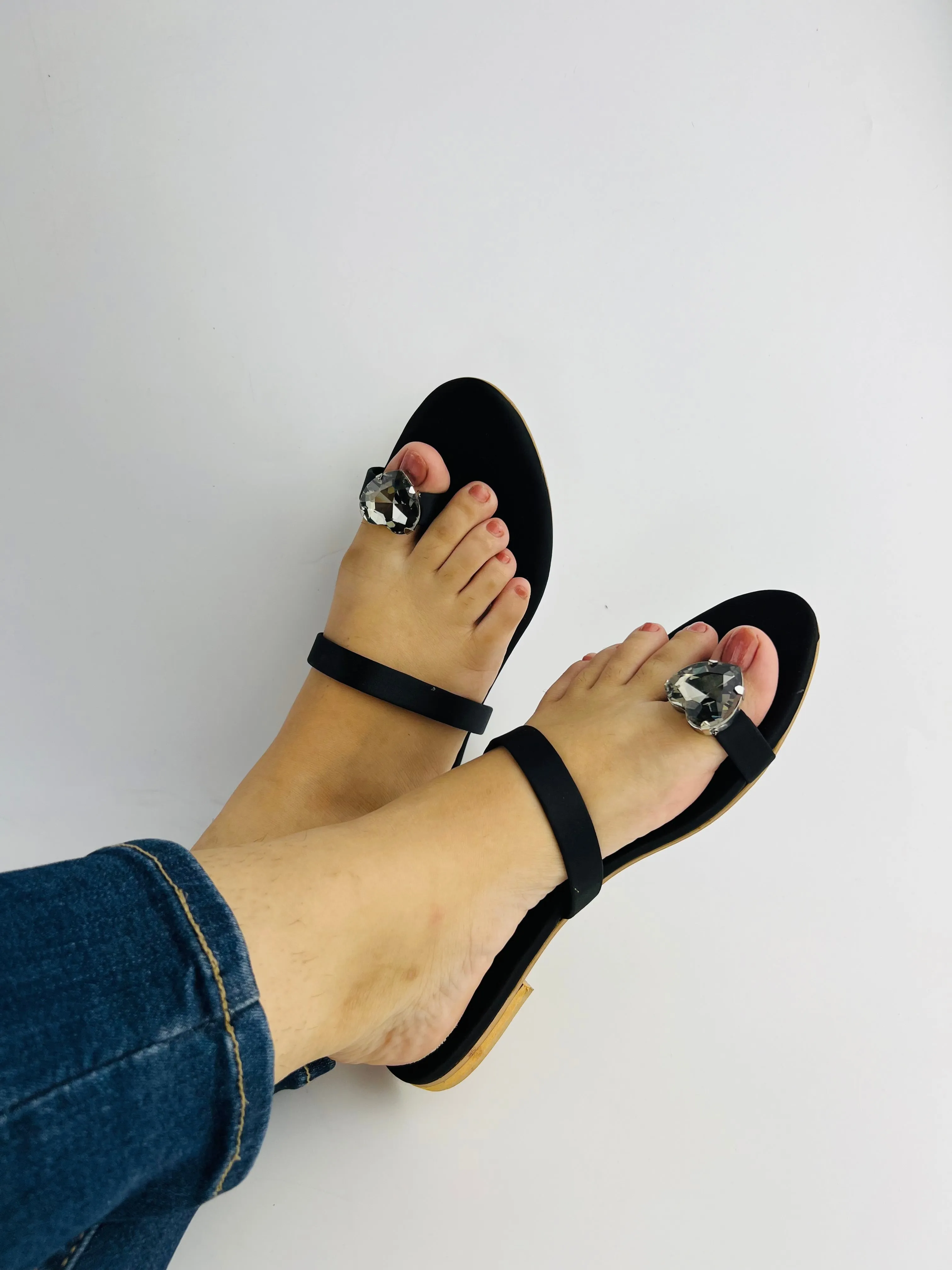 Spunkz Black Heart Ring Toe Flats - Black Diamond Toe Ring Slip-On Slides